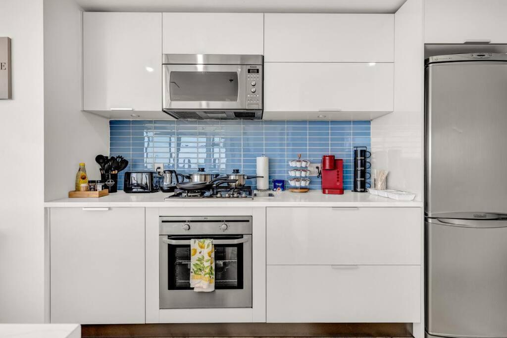 Central Luxury Apartment With Best City Views! Vancouver Exterior foto